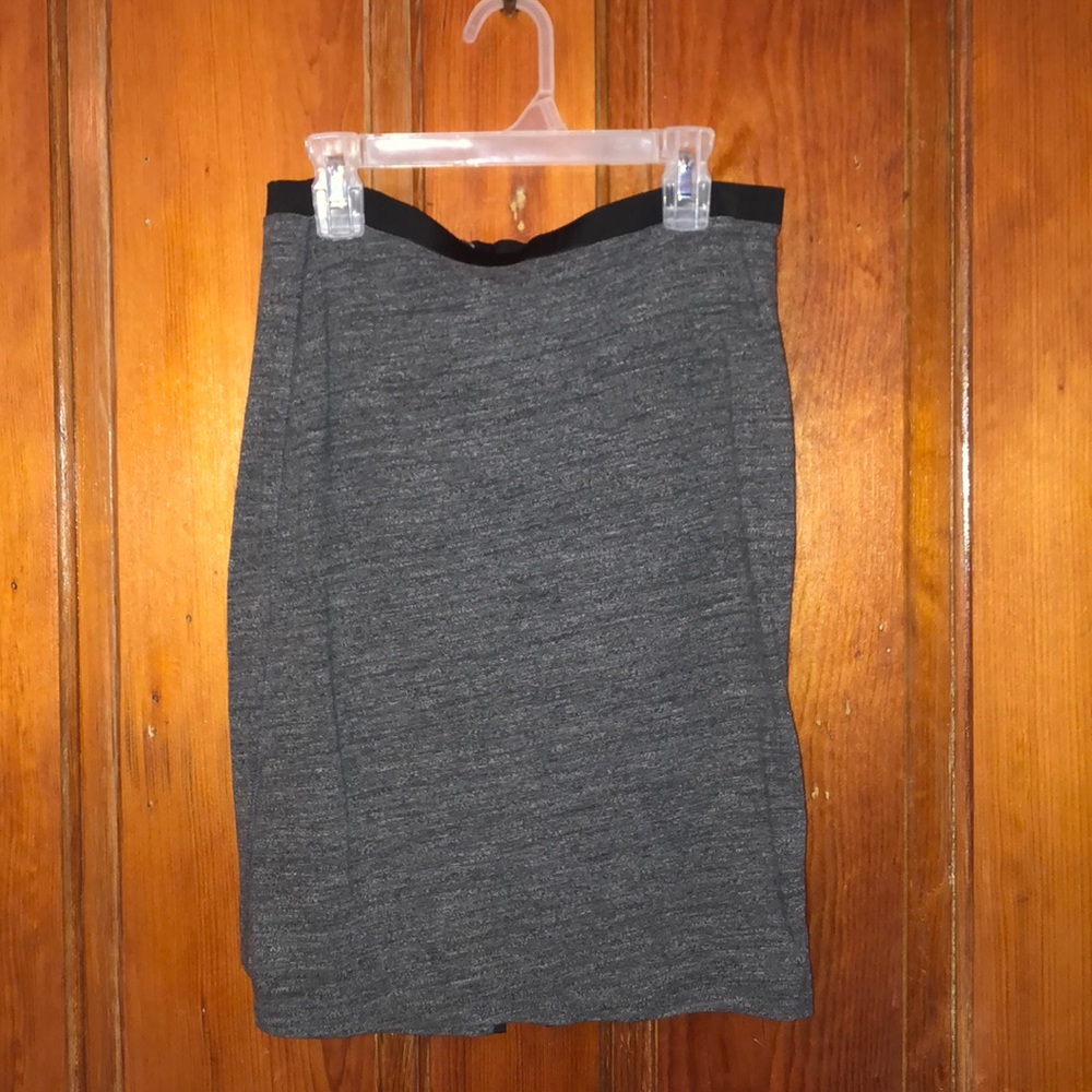 EXPRESS Gray pencil skirt w/ slit and zipper back